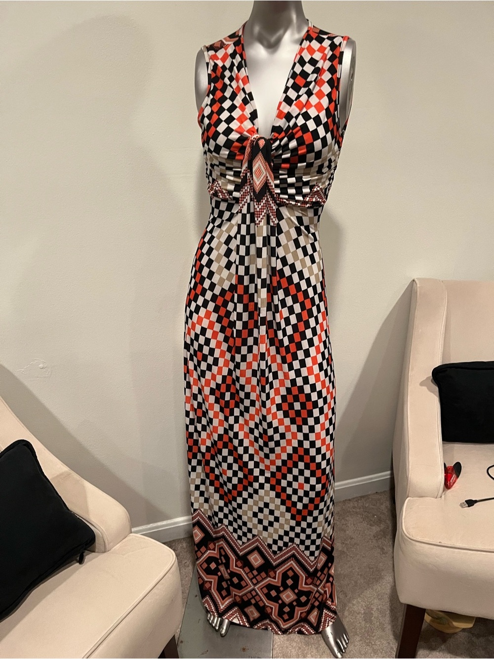 Sleeveless Geometric Maxi Dress in Black, White & Orange M EUC